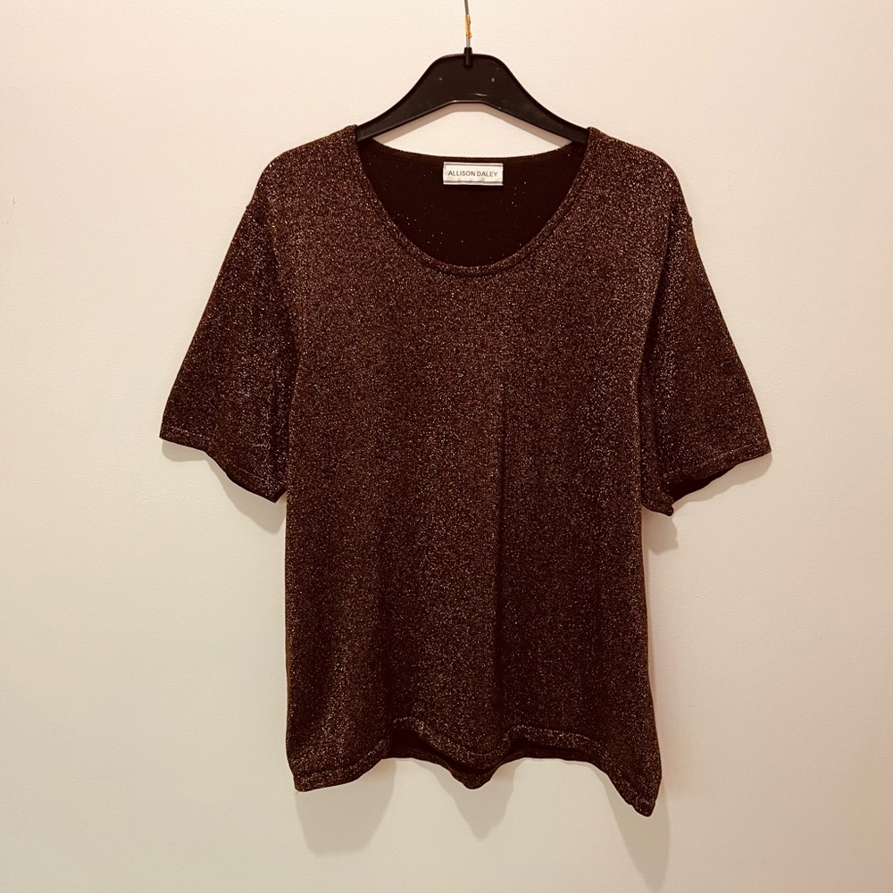 2/$20 - 1XL - Allison Daley Gold Sparkly Dressy Shirt /Short Sleeve /fall weight